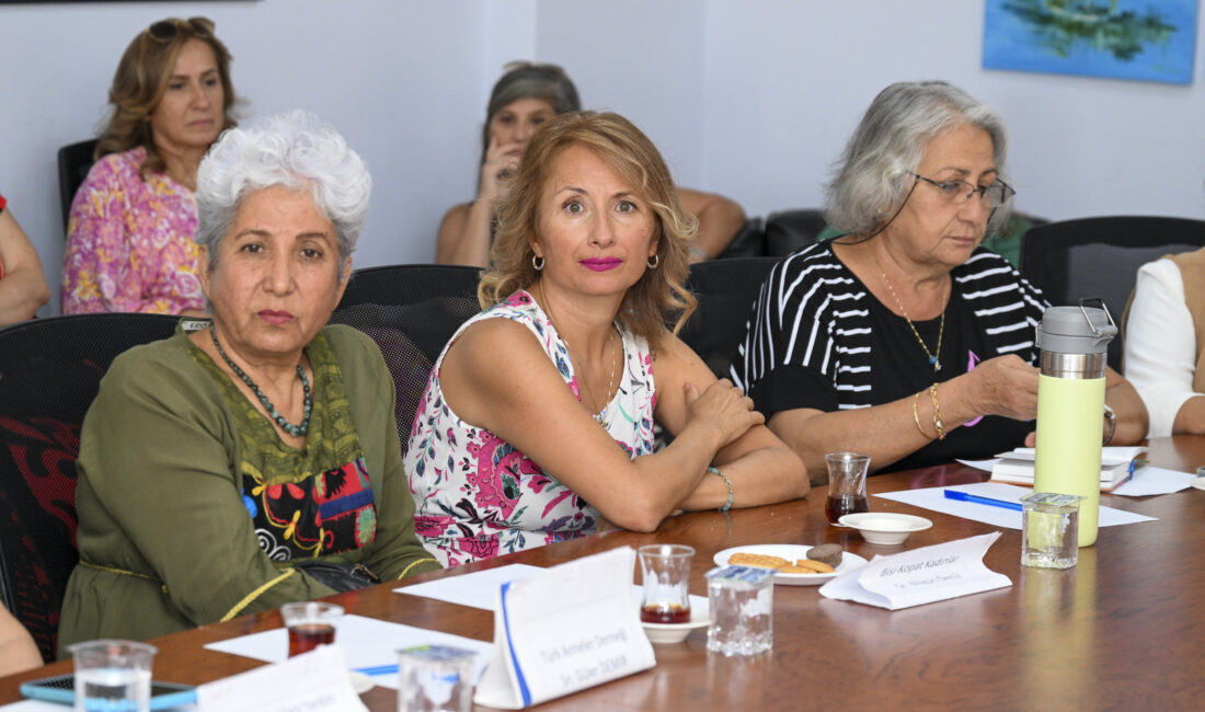 Pazartesi Buluşmaları’ İle Kadınların Sözü Mersin’i Şekillendiriyor Kadın dernekleri, topluluklar,