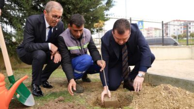 Şehitler Hatırasına Fidan Dikme Etkinliği Silivri’de Düzenlendi Silivri Belediye Başkanı