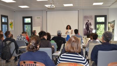 Efes Tarlası Yaşam Köyü Üretici Pazarı’nda Geri Dönüşüm Haftası Efes