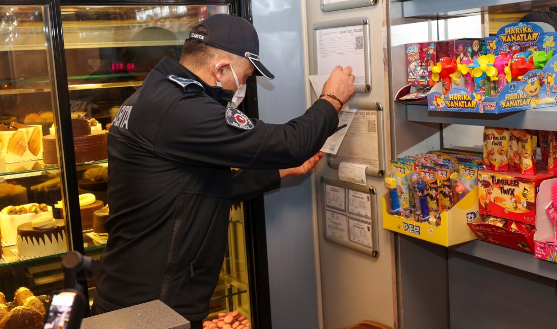 Uşak Belediyesi Zabıta Müdürlüğü Ekipleri Unlu Mamuller Üreten İş Yerlerini Denetledi Uşak Belediyesi Zabıta Müdürlüğü Ekipleri Unlu Mamuller Üreten İş Yerlerini