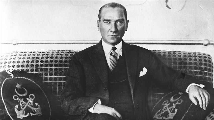 Kepez’de Atatürk Sevdiği Şarkılarla Anılacak Kepez Belediyesi, Ulu Önder Gazi Mustafa Kemal Atatürk’ü, ebediyete intikalinin