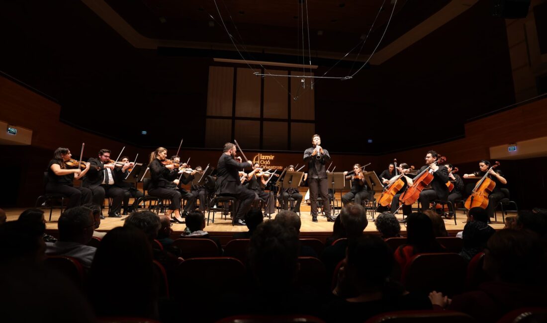 zmir Oda Orkestrası, Ahmed Adnan