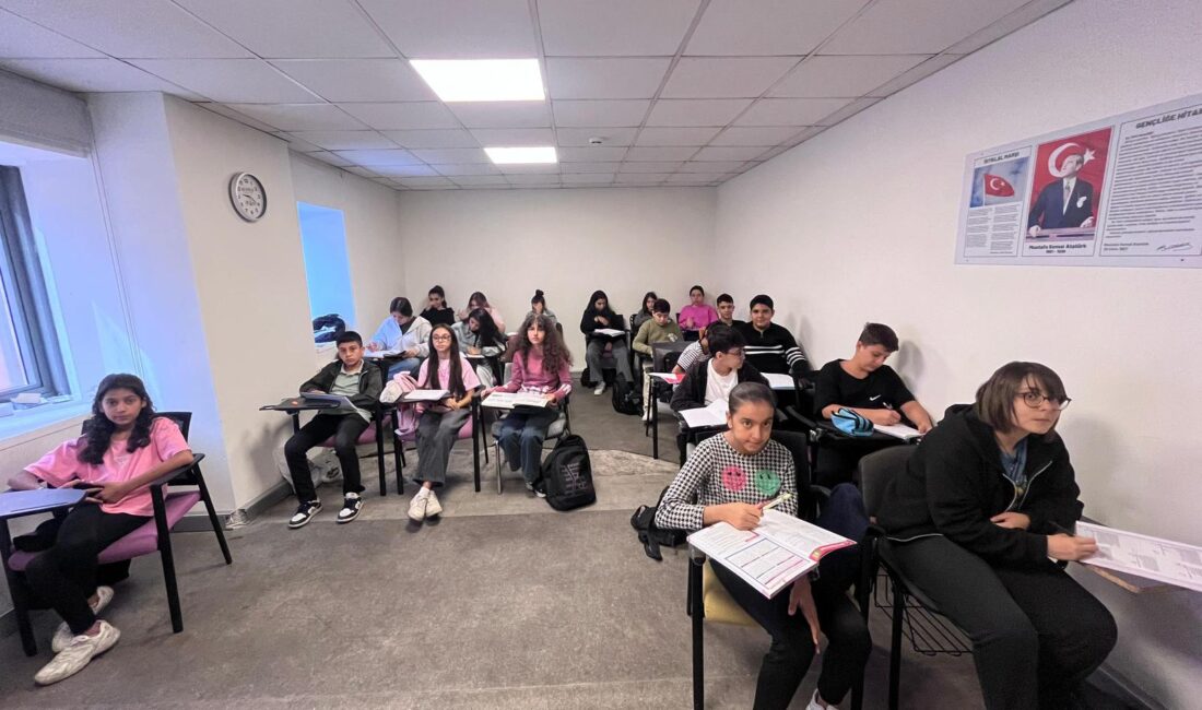 Beyoğlu Belediyesi tarafından eğitimde fırsat eşitliğinin sağlanması amacıyla ücretsiz olarak