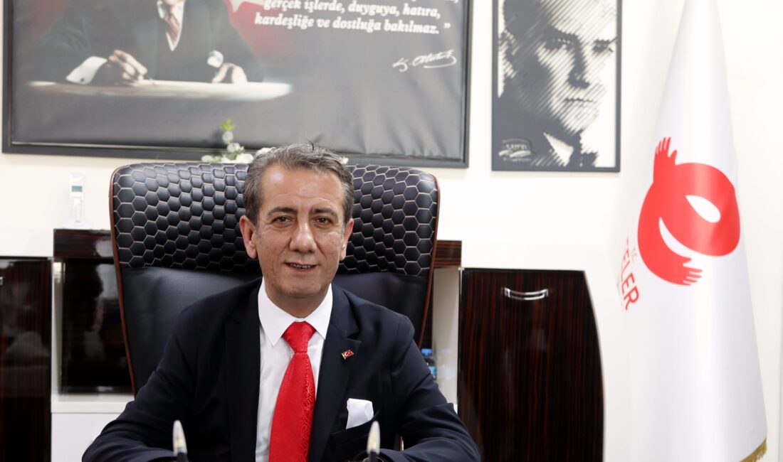 Efeler Belediye Başkanı Anıl Yetişkin