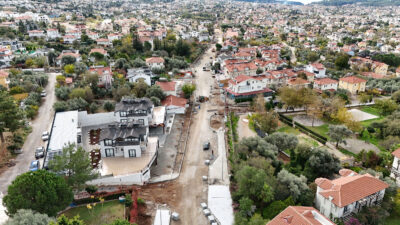 Muğla Büyükşehir Belediyesi, Fethiye-Ölüdeniz yolunda 328 milyon TL’lik yatırımla yürüttüğü