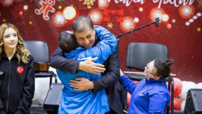 “Bize mutluluk gözyaşları döktürün” İzmir Büyükşehir Belediye Başkanı Dr. Cemil