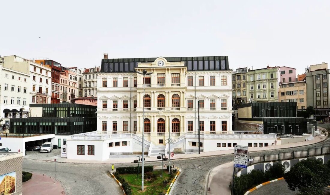 Beyoğlu’nda ihtiyaç sahibi emeklilere yönelik Ocak 2025’te başlatılan Pazar Desteği