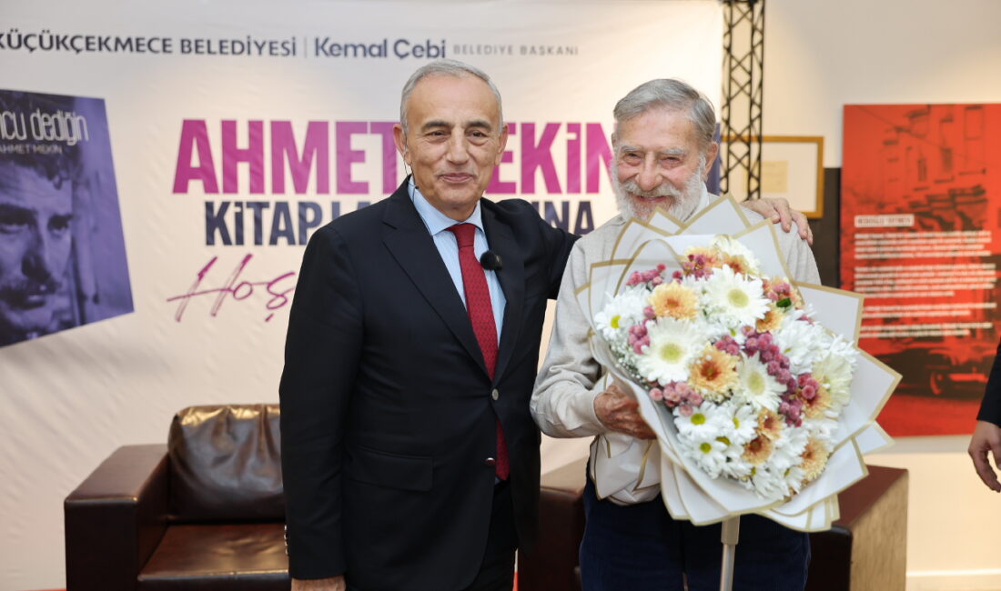 AHMET MEKİN, KENDİ MAHALLESİNDE KOMŞULARIYLA