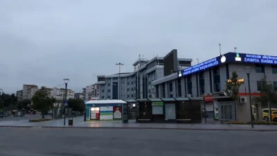 Ödeyin ilçelerin hak edişlerini ilçe halkını sırtına yük olmayın Yeter