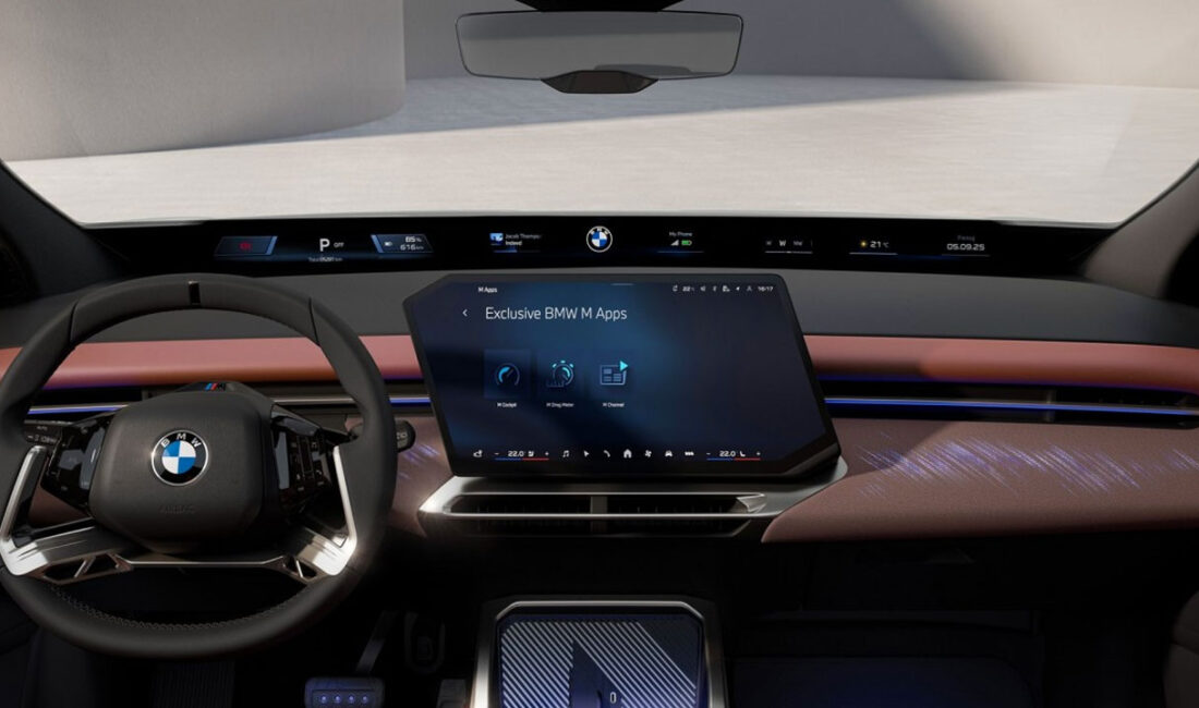 BMW Digital Premium ile M Performansı Artık Daha Akıllı BMW, sürüş dinamikleri konusundaki köklü mirasını dijital teknolojilerle daha da