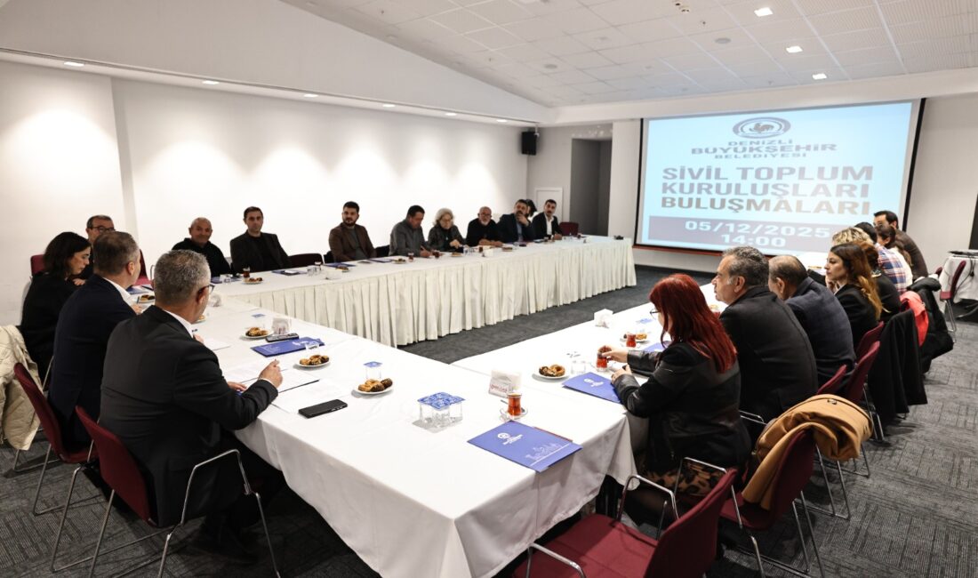 Genel Sekreter Bozbaş: “Şehrimizi birlikte geliştiriyoruz” Denizli Büyükşehir Belediyesi Genel