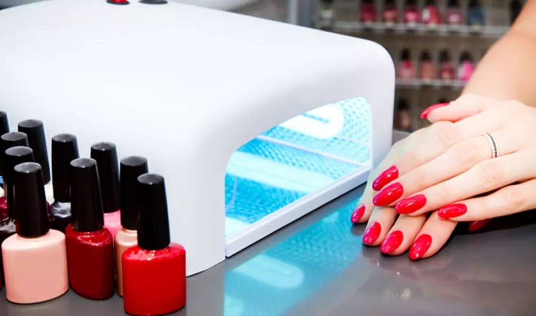 Son yıllarda kozmetik dünyasında hızla yükselen trendlerden biri şüphesiz jel