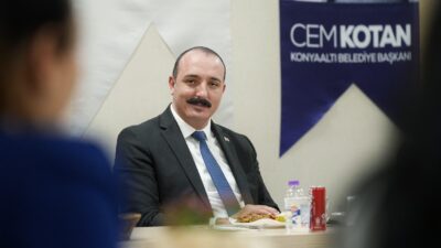 Konyaaltı Belediye Başkanı Cem Kotan, Türkiye’de kadınlara seçme ve seçilme