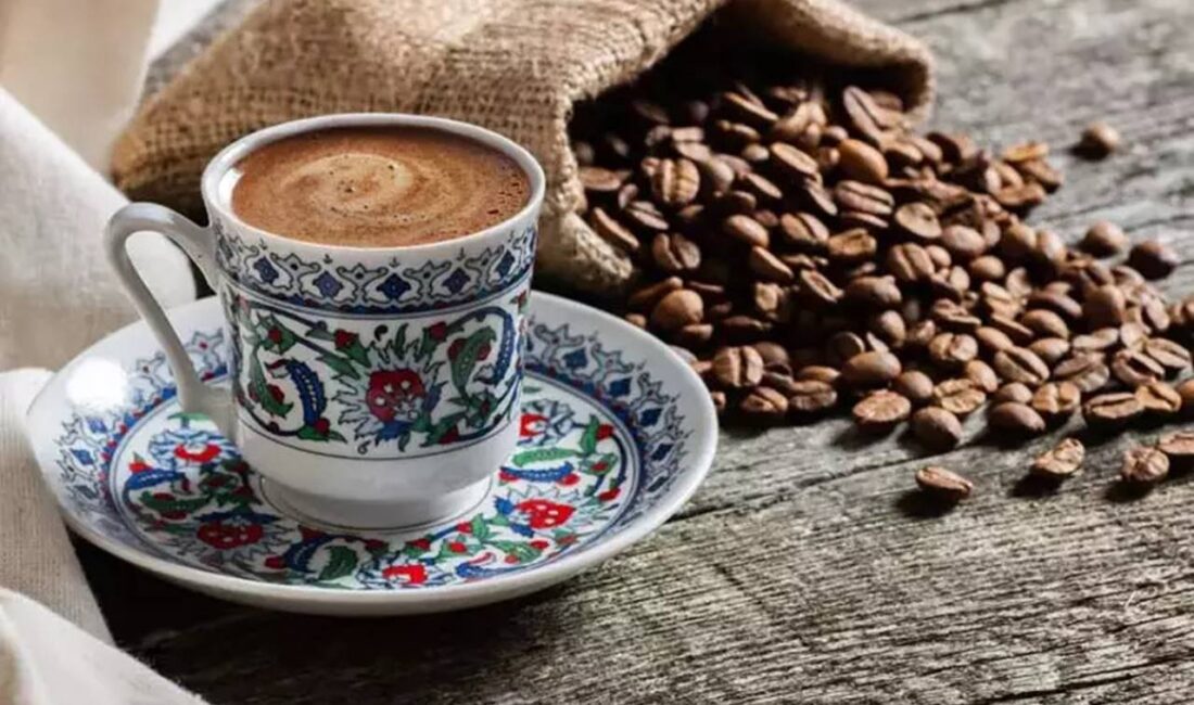 Kahvenin Gizli Gücü: Her Fincan Hücresel Gençlik Sağlıyor Kahve, dünya genelinde milyonlarca insanın günlük rutinlerinin vazgeçilmez bir parçası