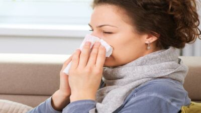 Havaların soğumasıyla birlikte yaygınlaşan üst solunum yolu enfeksiyonları, genellikle iki