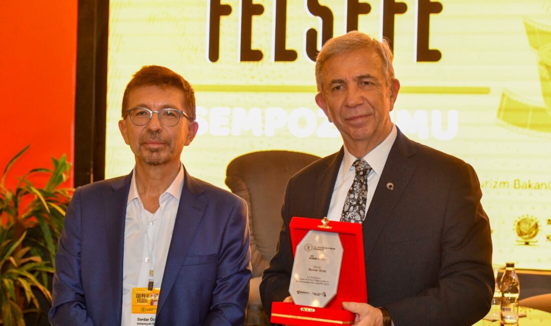 
ABB BAŞKANI MANSUR YAVAŞ, AKK’DEKİ “8. ULUSLARARASI SİNEMA VE FELSEFE