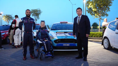 Kübra Denizci Keskin’den Podyumda Çifte Başarı Osmangazi Belediyesi’ni başarıyla temsil