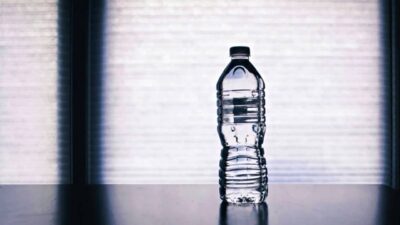 Uzun yıllardır birçok kişi musluk suyuna kıyasla daha temiz, daha