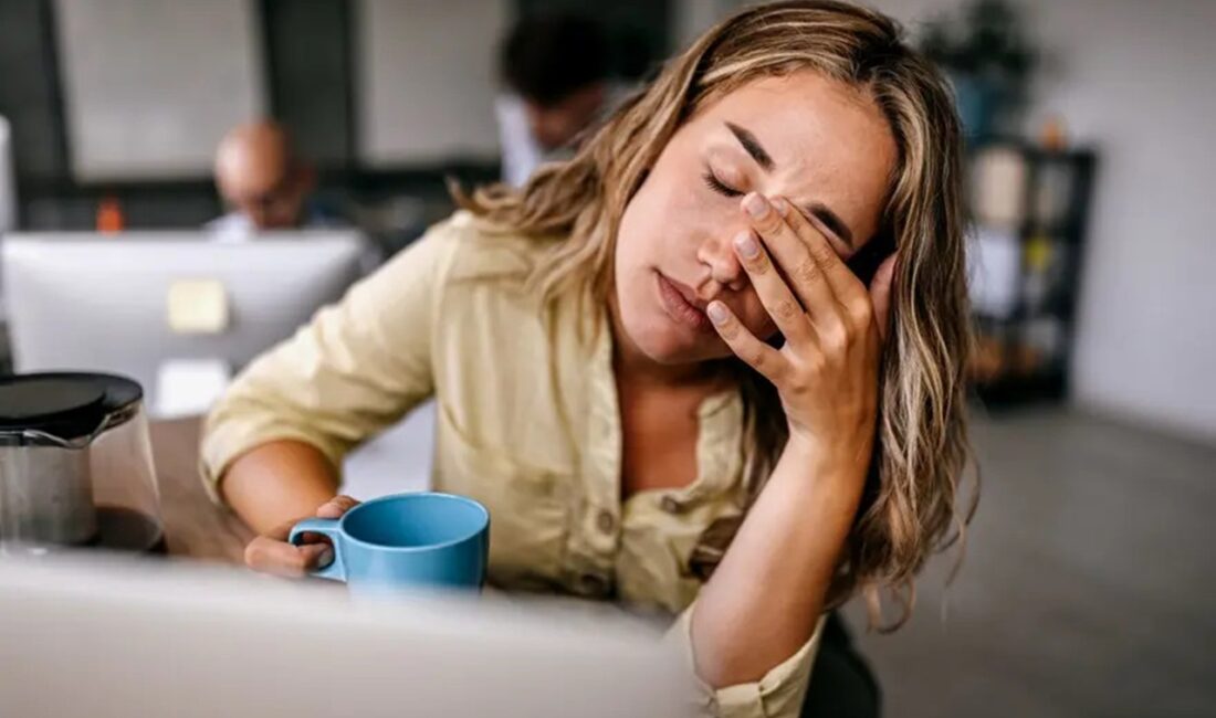 Stres Vücudun Savunma Kalkanını Feci Şekilde Çökertiyor Modern yaşamın getirdiği yoğun tempo, artan sorumluluklar ve sürekli değişen