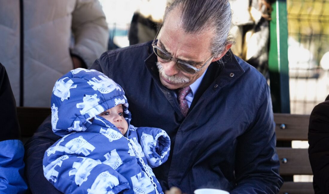 Etimesgut Belediyesi’nin, mahallelerin ihtiyaçlarını yerinde