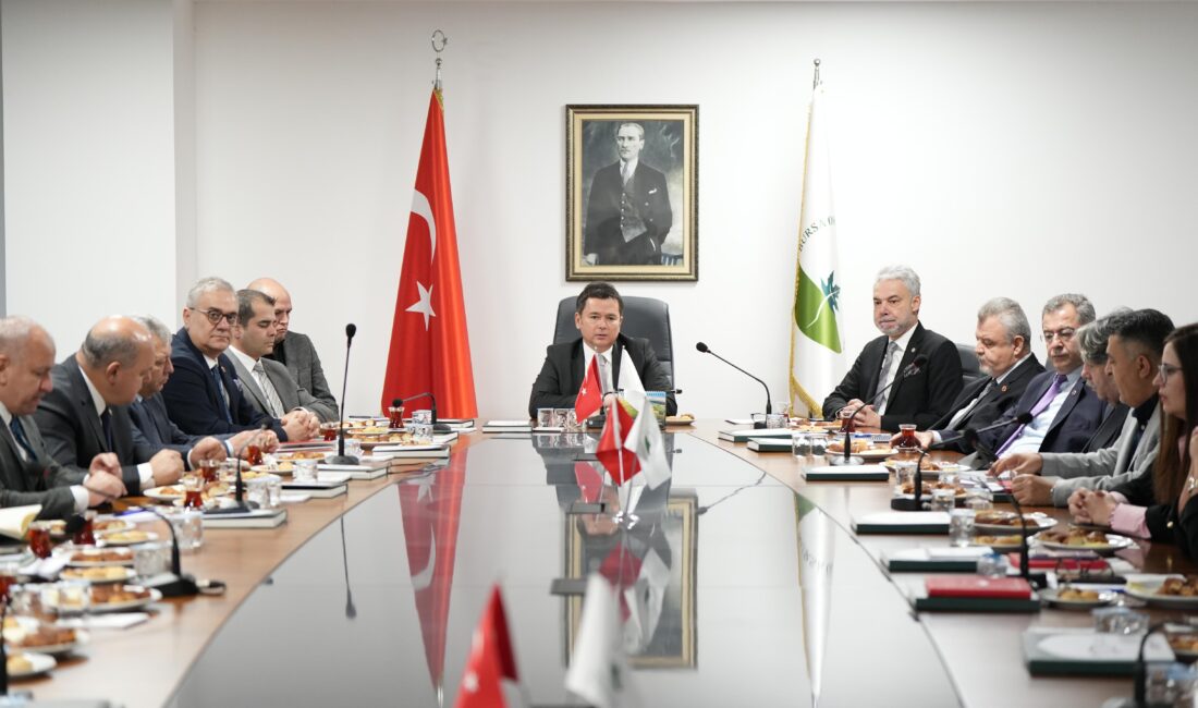   Osmangazi Belediyesi’nde Yıl Sonu Değerlendirme Toplantısı Gerçekleştirildi; &nbsp; Osmangazi