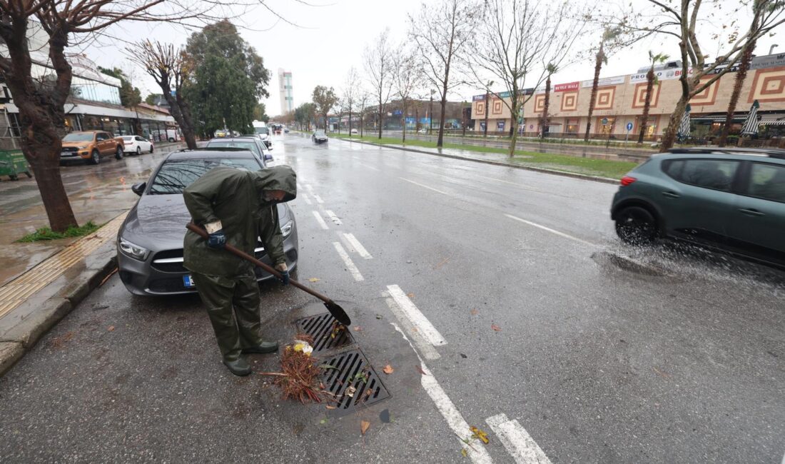 İzmir’de gece saatlerinden itibaren etkili