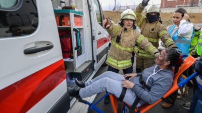 İzmir Büyükşehir Belediyesi, engelli bireylerin afet anlarında güvenli tahliyesi için