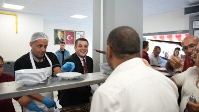 Dar Gelirlinin Sofrası Torbalı’da Ayakta