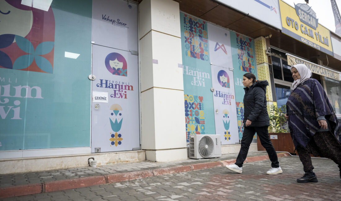 MERSİN BÜYÜKŞEHİR’İN HANIMEVLERİ SOĞUKTA VE SICAKTA KADINLARA ‘EV’ OLUYOR Mersin Büyükşehir Belediyesi tarafından hayata geçirilen ‘Hanımevi’ hizmeti; uzak mahalle