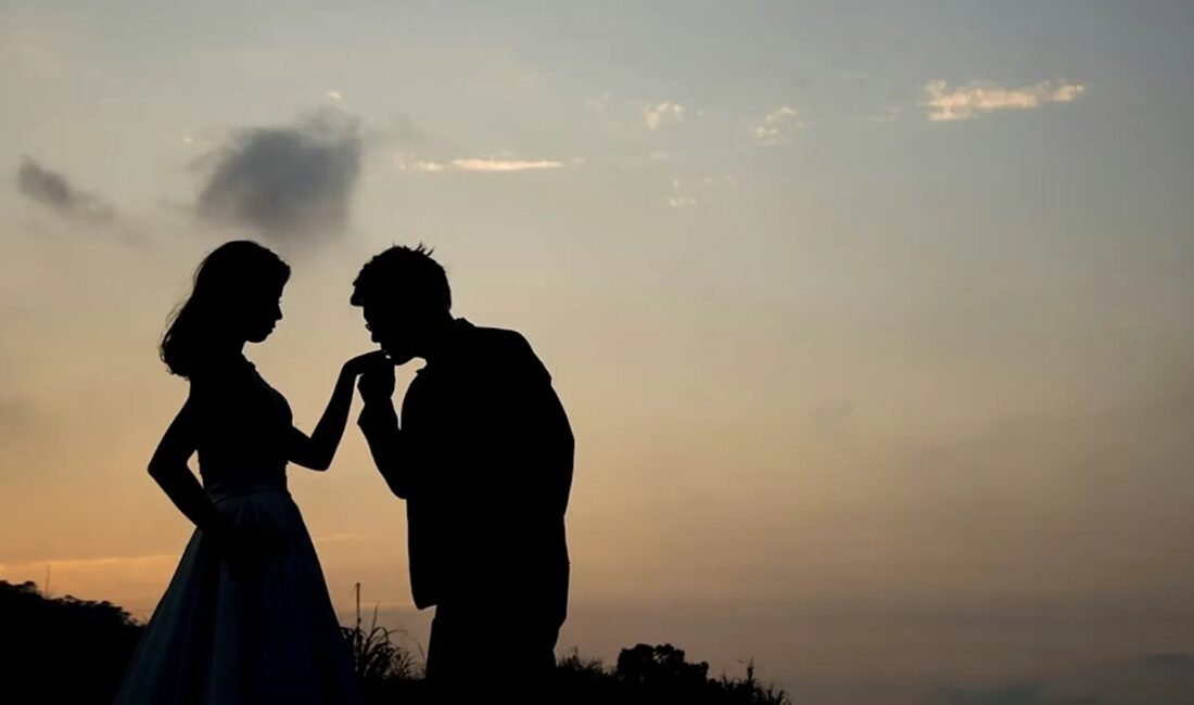 Uzun yıllar boyunca insan ilişkilerini inceleyen araştırmalar, partner seçiminde fiziksel