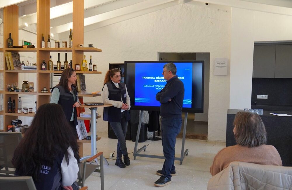   Çeşme Belediyesi Tarımsal Hizmetler Müdürlüğü tarafından, İzmir Büyükşehir Belediyesi