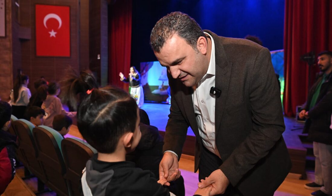 Süleymanpaşa Belediyesi Sömestr Şenliği Coşkuyla Devam Ediyor Süleymanpaşa Belediyesi tarafından çocuklara özel olarak düzenlenen Sömestr Şenliği, birbirinden