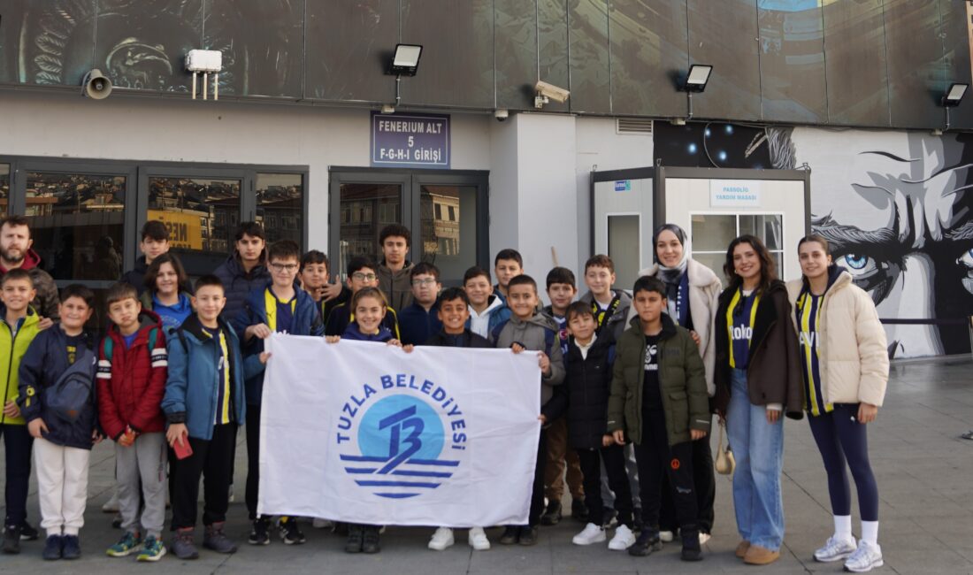 Tuzla Belediyesi, ilçede yaşayan gençlere ve çocuklara yönelik hayata geçirdiği