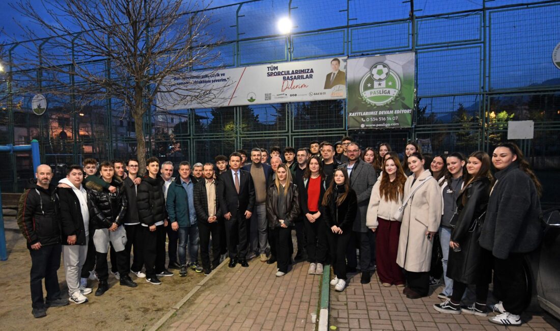 Başkan Aydın’dan Gençlere Güçlü Destek; Osmangazi Belediye Başkanı Erkan Aydın,