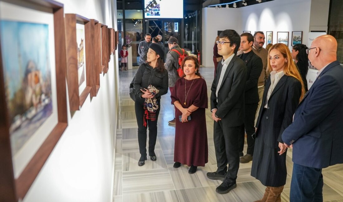 İstanbul’un bahar atmosferinin suluboyanın zarif