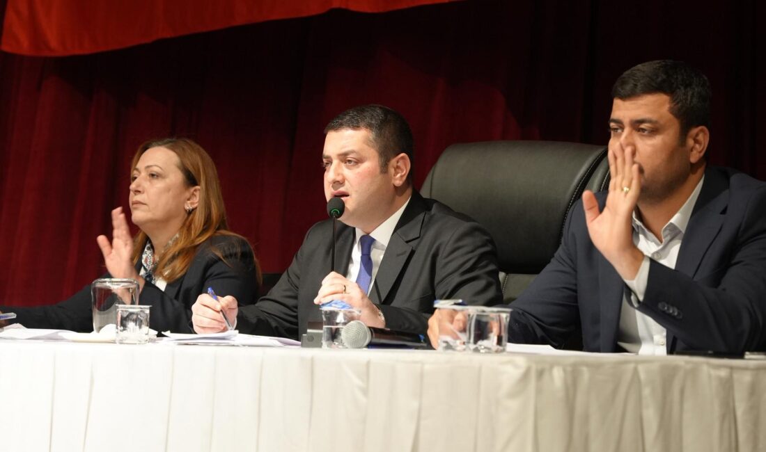 Torbalı Belediye Meclisi’nden İzmir’de emsalsiz karar: Torbalı Belediyesi, halk sağlığıyla oynayan işletmelere karşı düğmeye bastı. Mecliste