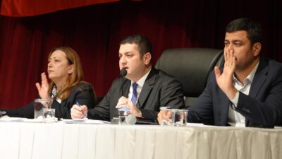 Torbalı Belediyesi, halk sağlığıyla oynayan işletmelere karşı düğmeye bastı. Mecliste