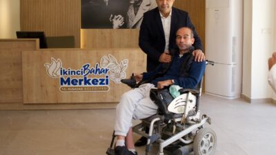 Kısa zamanda hayata geçirdiği projelerle Kuşadası’nın takdirini kazanan Başkan Ömer