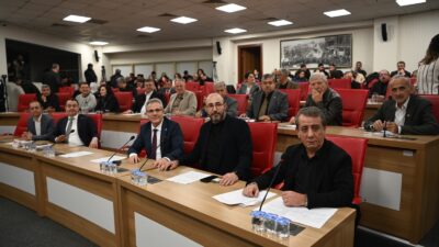 CHP’Lİ MECLİS ÜYELERİNDEN AYDINLI ŞEHİT EYGİ’YE VEFA ÖRNEĞİ