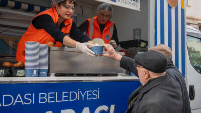 Kuşadası Belediyesi ekonomik krizin etkilerini hafifletmek amacıyla yaşama geçirdiği sosyal