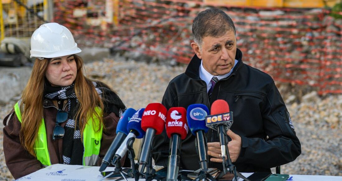 İzmir Büyükşehir Belediye Başkanı Dr. Cemil Tugay, İzmir’de önceki gece