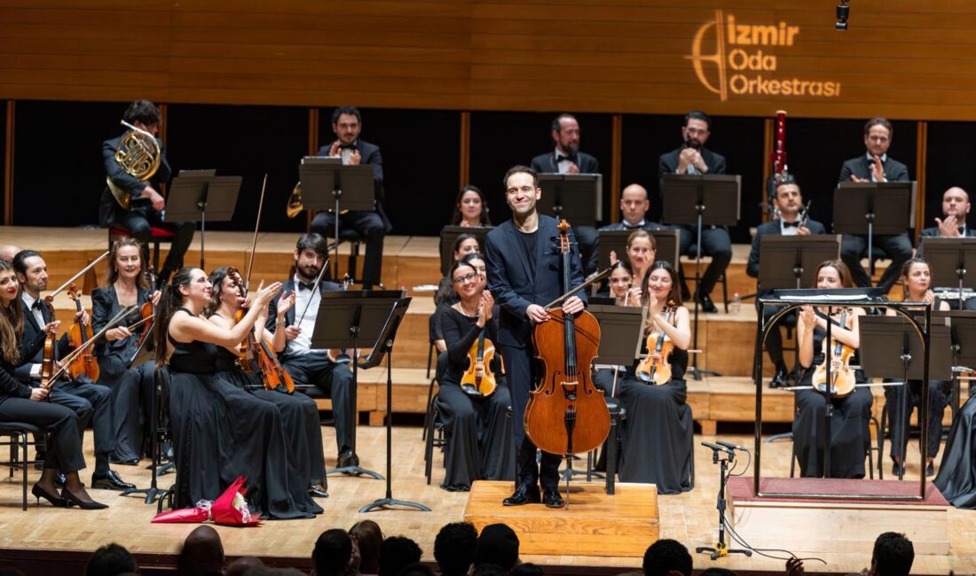 İzmir Oda Orkestrası’ndan muhteşem performans Klasik müziğin ustaları İzmir’de buluştu İzmir Oda Orkestrası, Ahmed Adnan