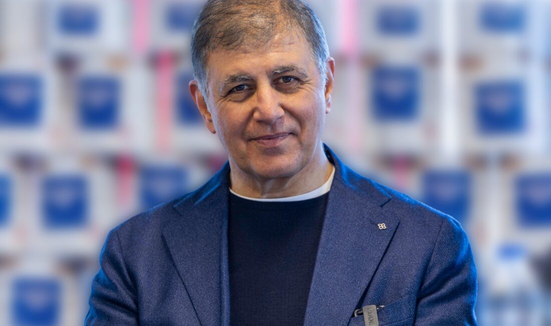 İzmir Büyükşehir Belediyesi, ramazan öncesi ihtiyaç sahibi emeklileri unutmadı. Alışveriş