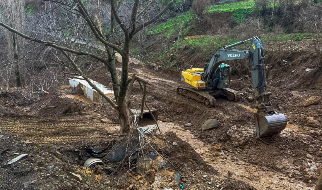 İzmir genelinde etkili olan kuvvetli sağanak yağışların ardından kırsal ilçelerde