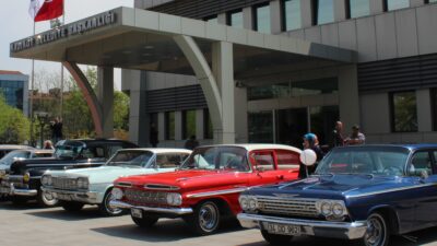 Evliliklerinde 50 yılı geride bırakan 20 çift, 14 Şubat Sevgililer