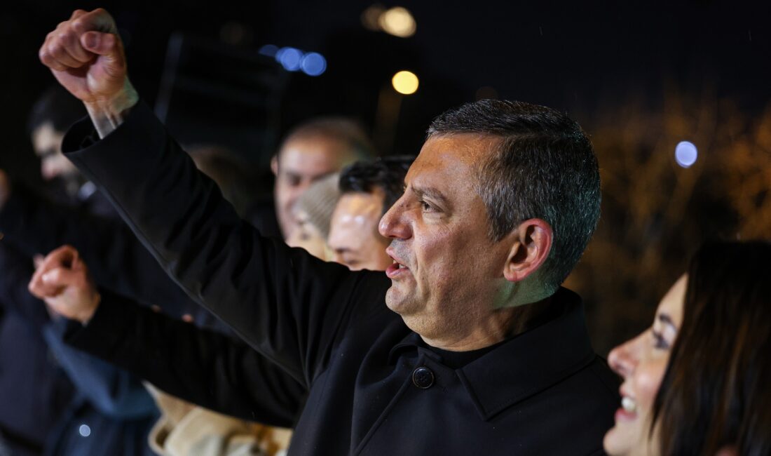 “ERDOĞAN’A SESLENİYORUM: İSTANBUL AYAKTADIR, TÜRKİYE’Yİ AYAĞA KALDIRACAĞIM VE O KÖPRÜLERİ