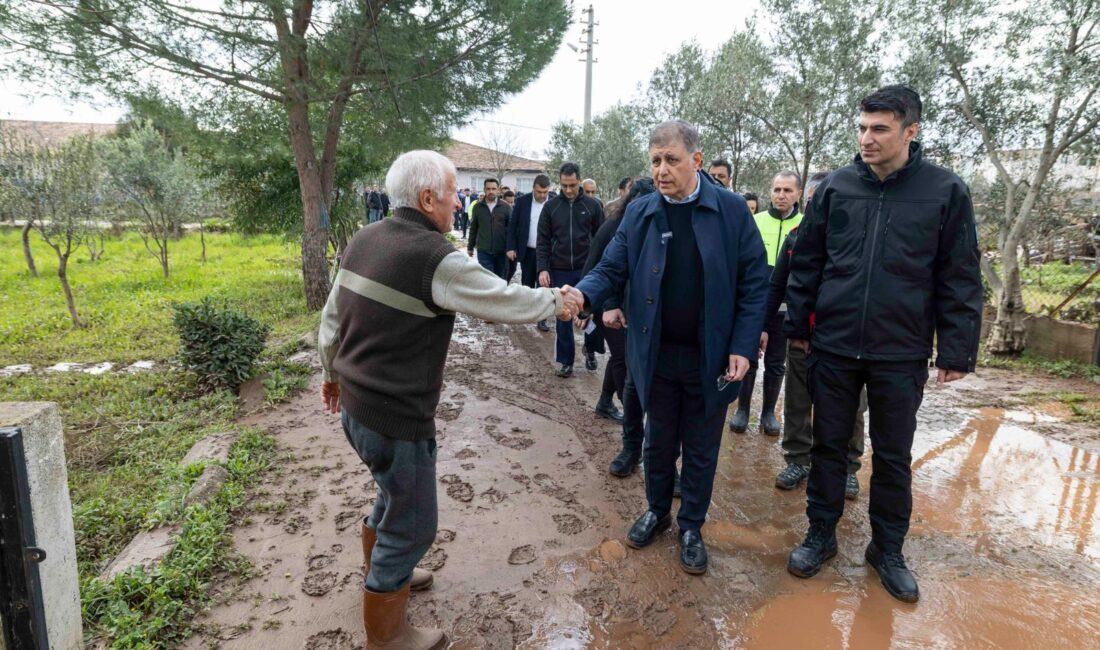 İzmir Büyükşehir Belediye Başkanı Dr. Cemil Tugay, kentte etkili olan