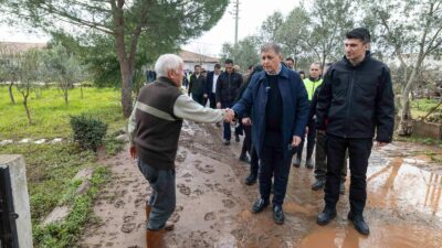İzmir Büyükşehir Belediye Başkanı Dr. Cemil Tugay, kentte etkili olan
