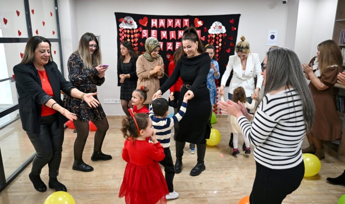 Minikler ve aileleri aynı ritimde