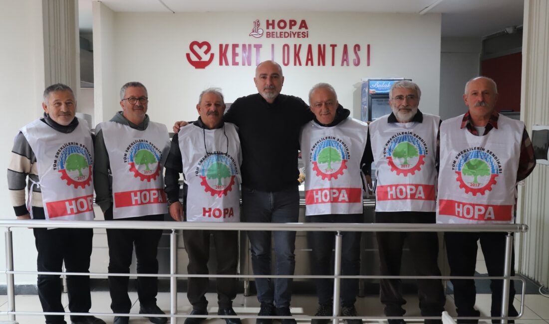 Hopa Belediyesi’nden emeklilere sevgililer günü yemeği Hopa Belediyesi ile Tüm